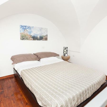 La Piccola Dimora Dell' Alcantarine Apartment Lecce Exterior photo
